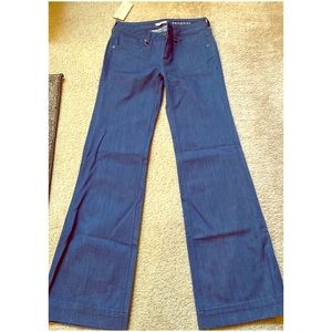 Burberry Brit Bethanal Size:28W